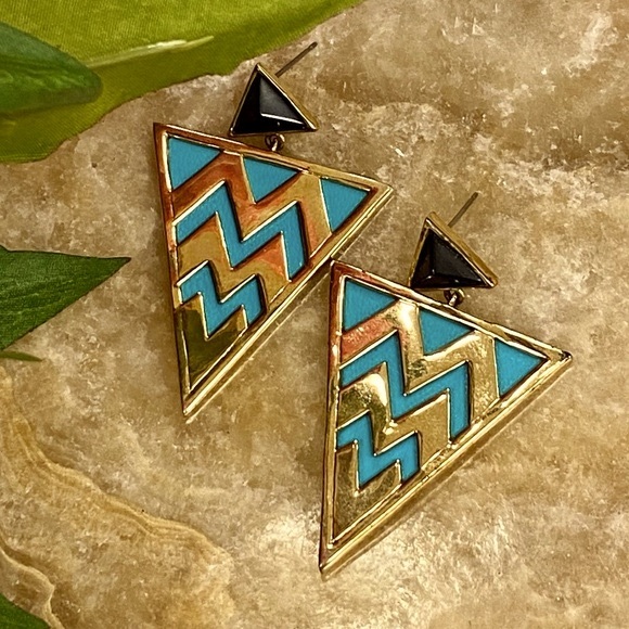 House Of Harlow 1960 Aztec Triangle Earrings - Picture 2 of 4